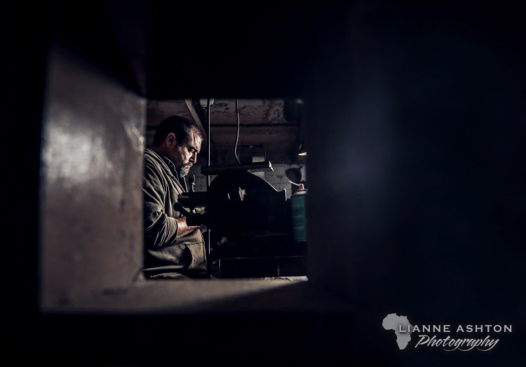 Bladesmithing in Dargle