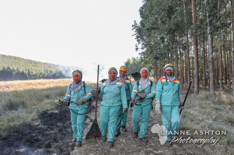 Women firefighters (2)